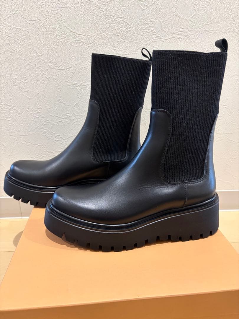 新品CORSOROMA.9ブラック サイドゴアブーツ 厚底23.5cm(37)