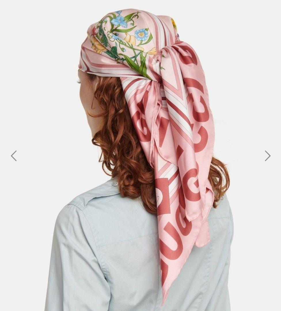美品　GUCCI　シルク　スカーフ