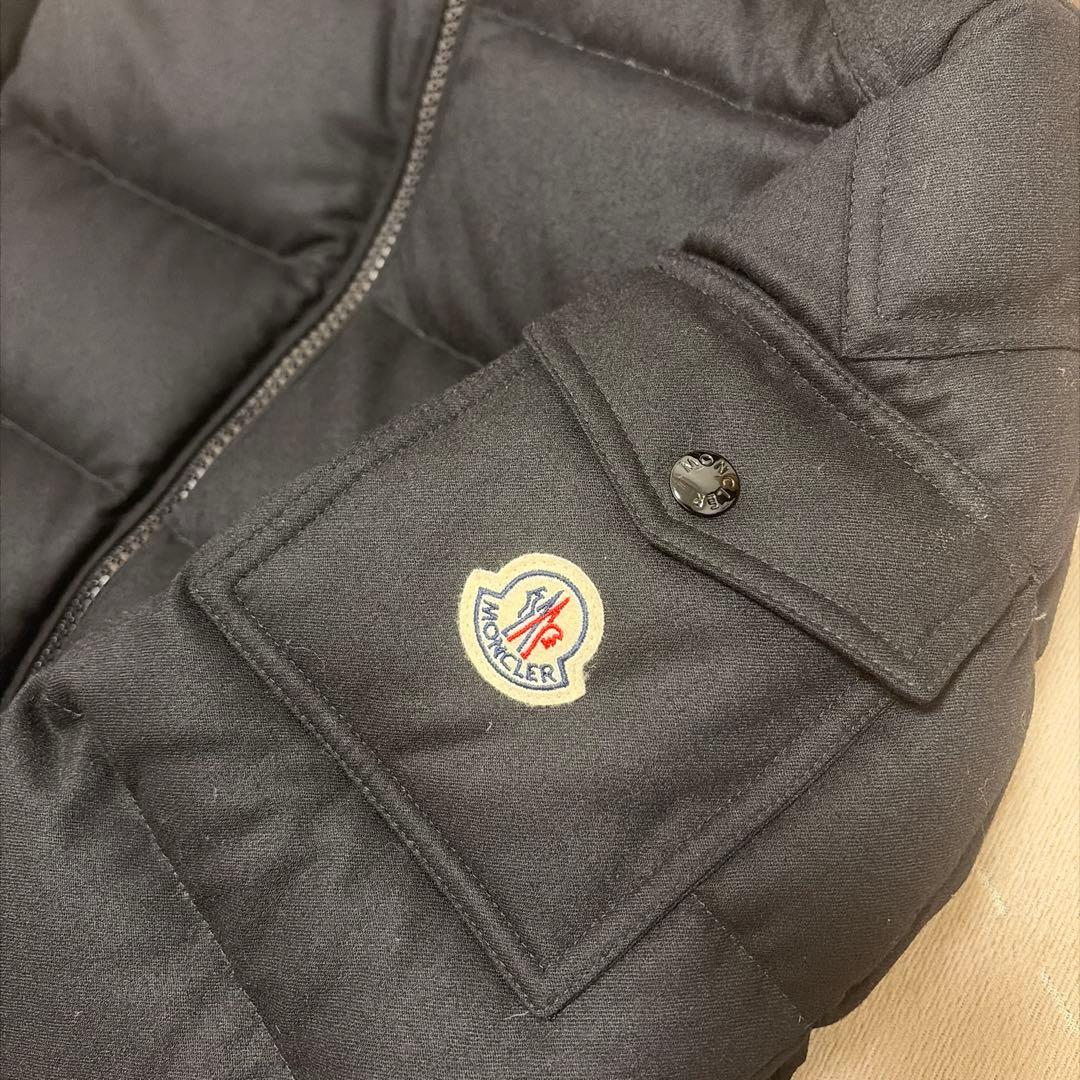 モンクレール　MONTGENEVRE モンジュネーブル