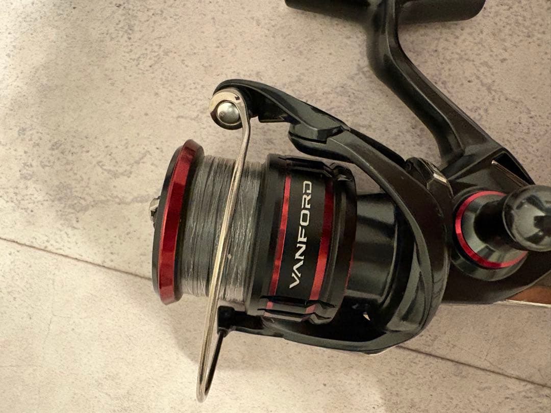 Shimano ヴァンフォード 2500 スピニングリール
