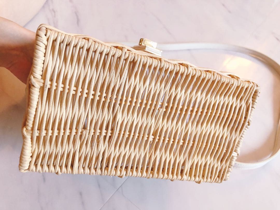 セルフォード　カゴバッグ　ショルダー付き