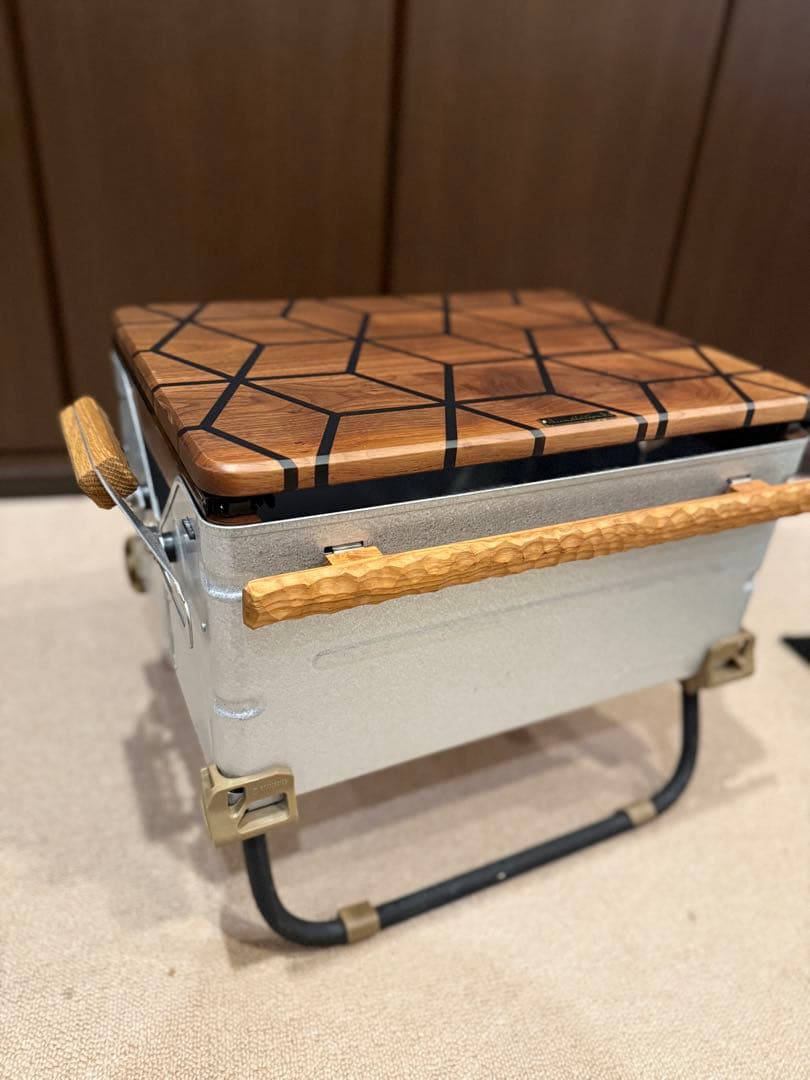 WANTKEYCAMP オマージュ/脚付シェルコン＋ウォルナット×レジン