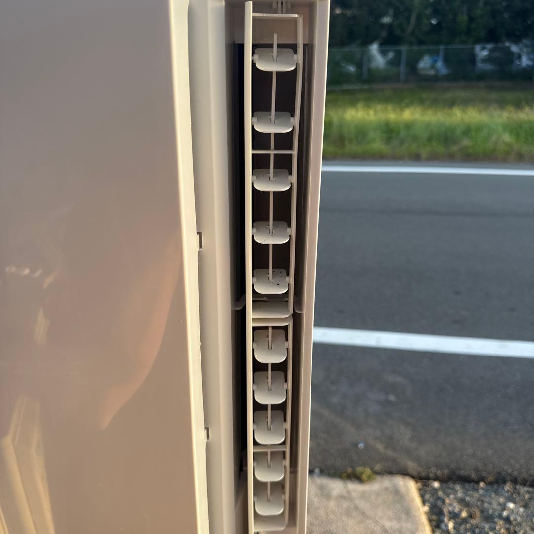 コロナ 窓用エアコン ウインドエアコン 2023年製 CWH-A1823R