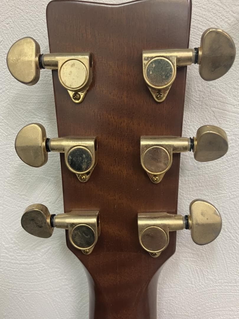 Yamaha　DW-8 VRS アコースティックギターとケースセット