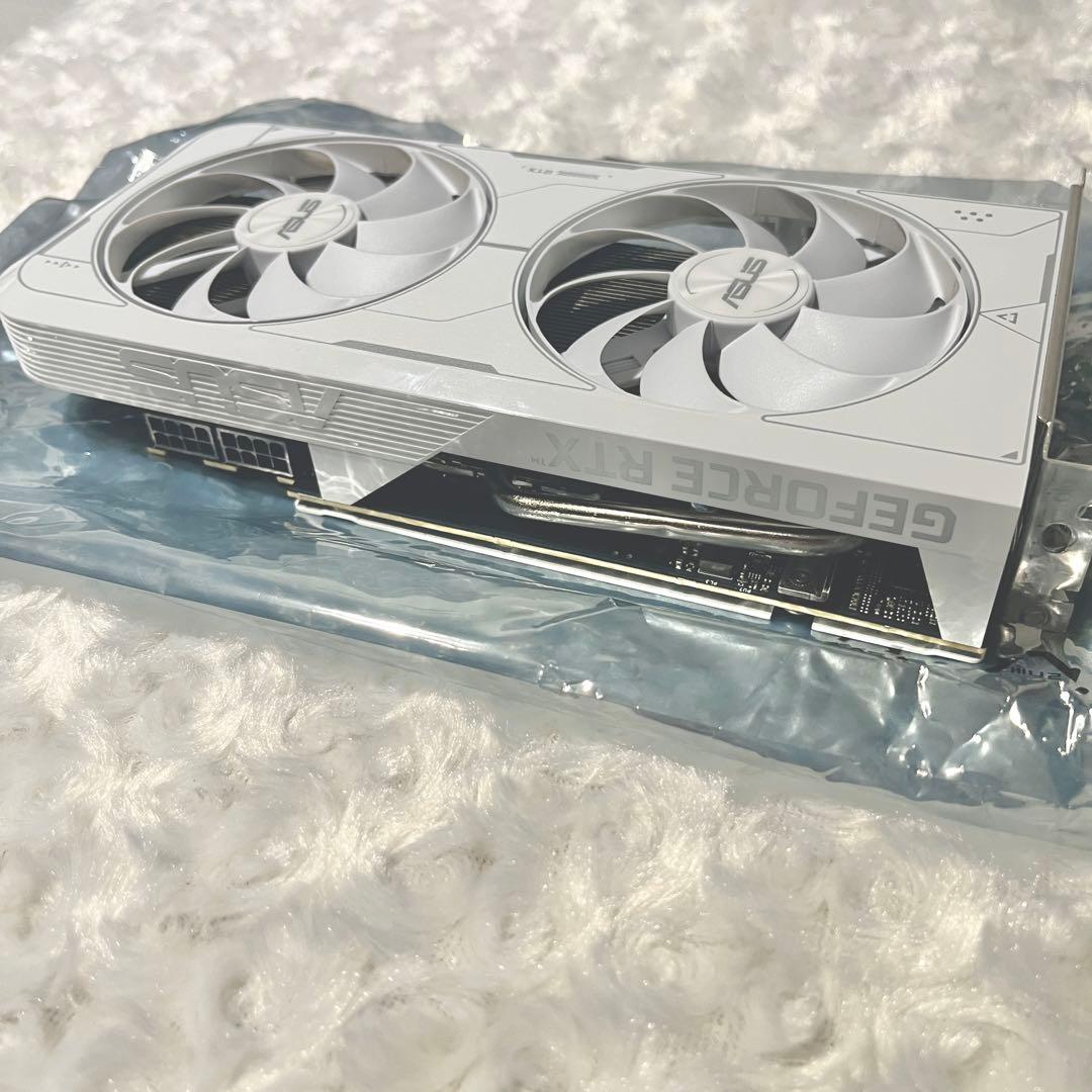 ASUS GeForce RTX 3060 Ti 8GB DUALホワイト