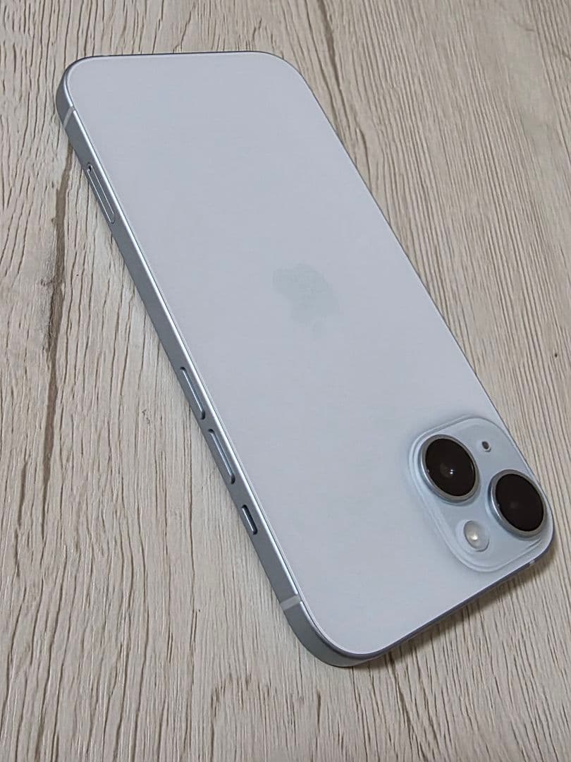 Apple iPhone 15　Simフリー