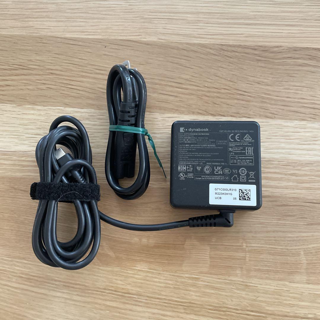 【極美品】dynabook G83/HU 第11世代 i5 16GB 256GB