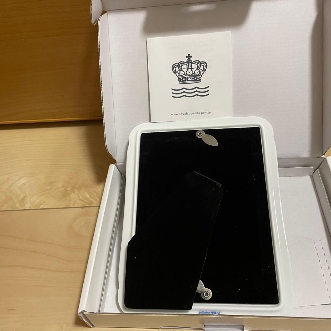   フォトフレーム　写真立て　陶器製　未使用