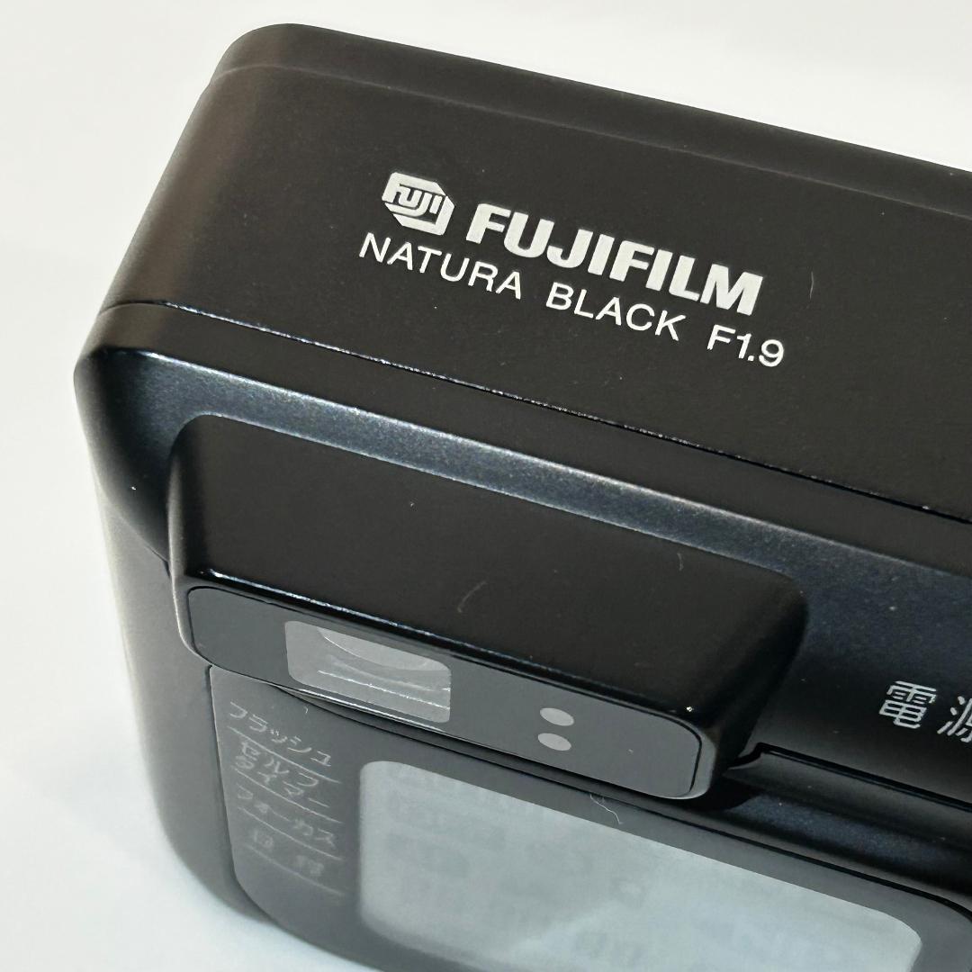FUJIFILM 富士フィルム／NATURA BLACK F1.9 ナチュラ