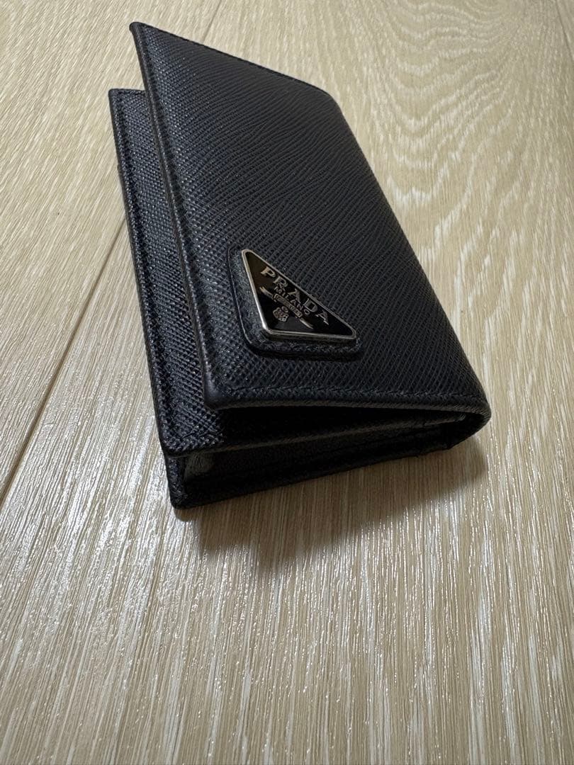 【美品】PRADA ブラック サフィアーノレザー 名刺入れ