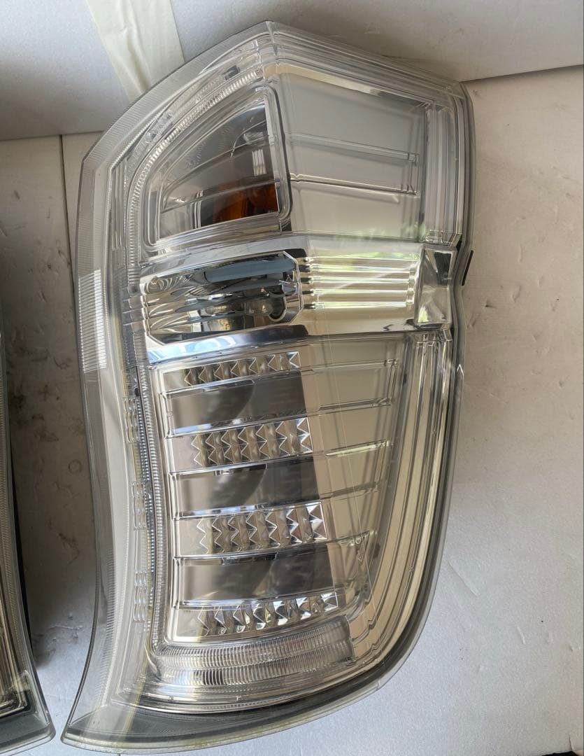 ホンダ ステップワゴン スパーダ RK5 後期 純正 テールランプ 左右