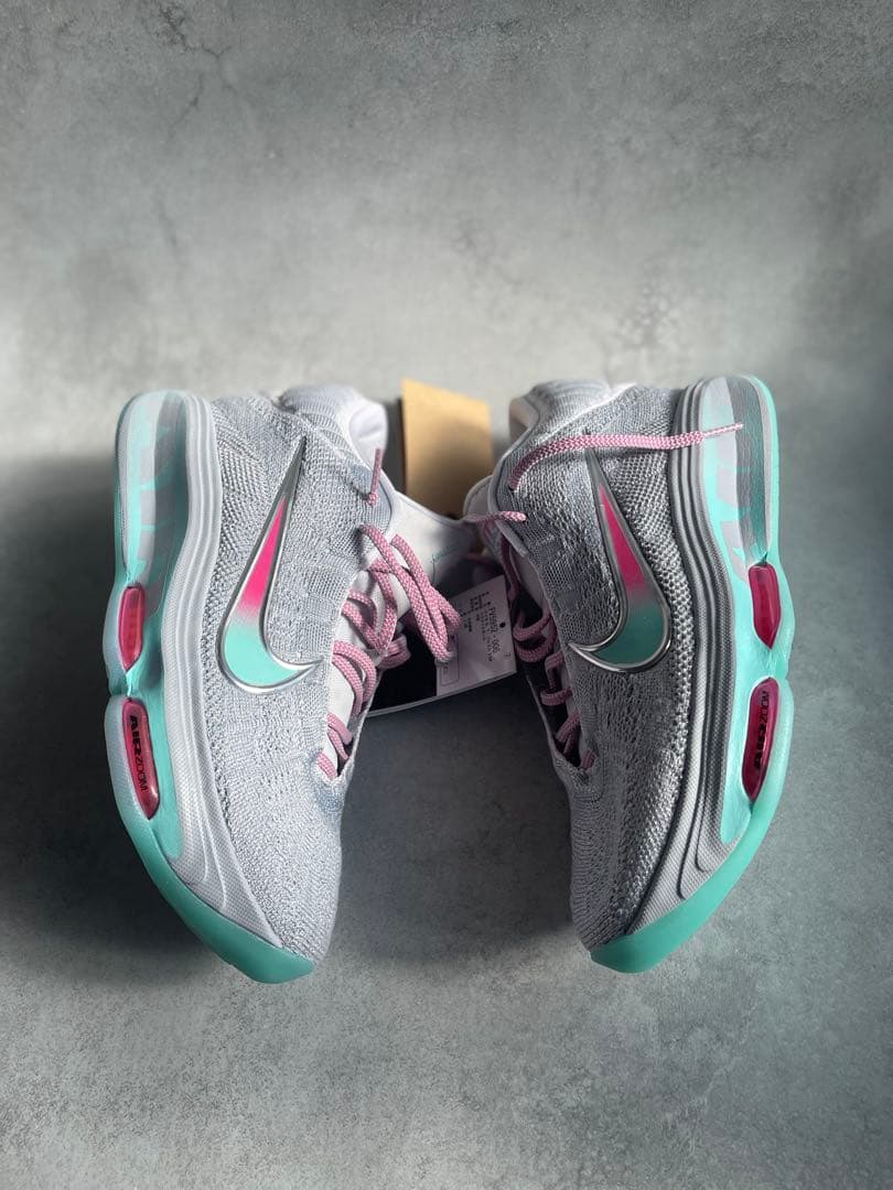 Nike G.T. ハッスル 3 バスケットボールシューズ