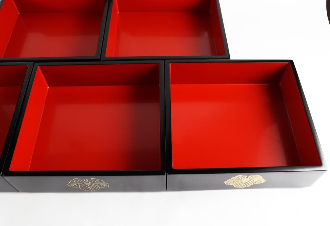 輪島塗 重箱 御重 蔦家紋 蒔絵 木製漆器 木箱