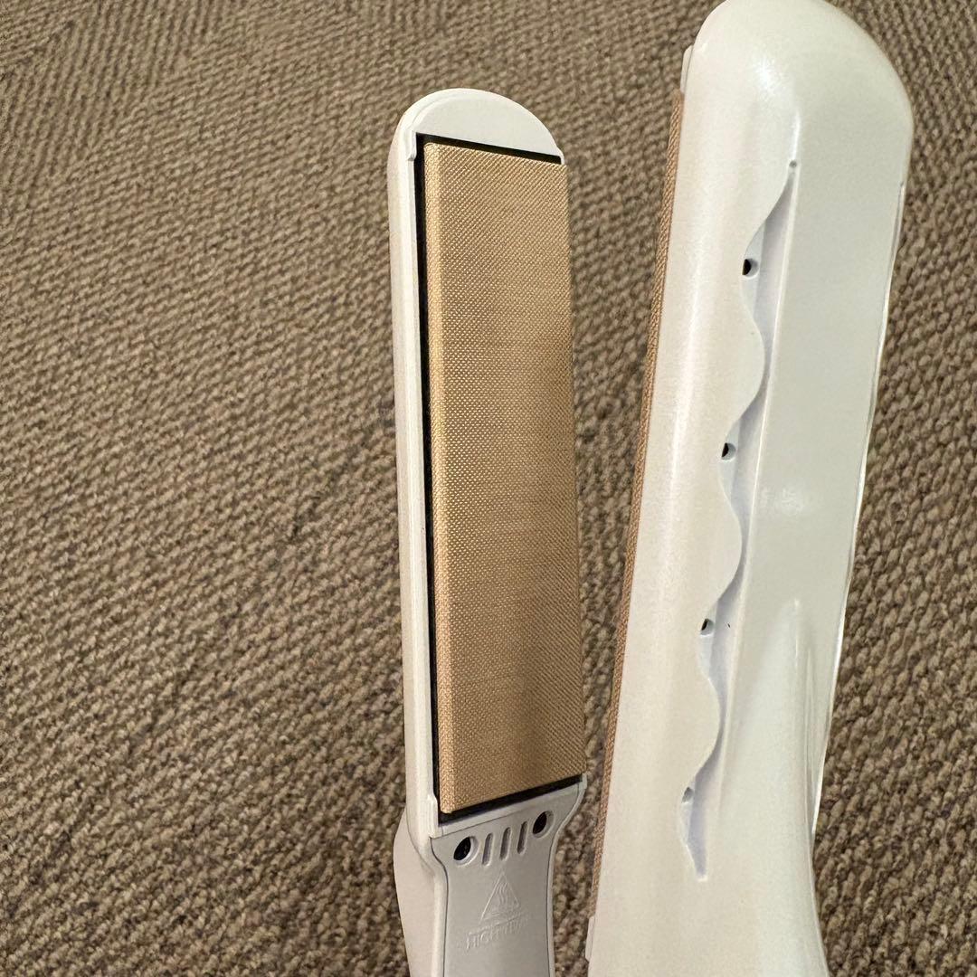 【正規品】絹女 KINUJO ストレートヘアアイロン ホワイト