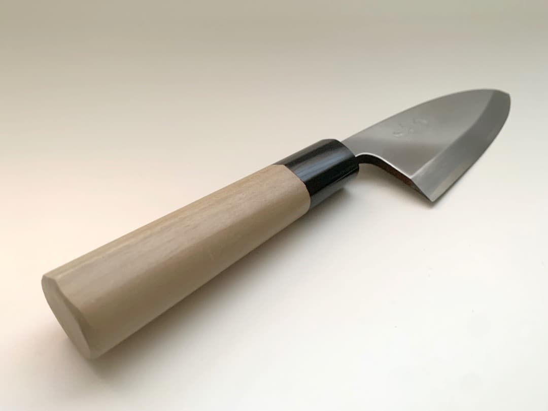 つば屋包丁店　モリブデン鋼 出刃 朴柄 15cm（未使用）