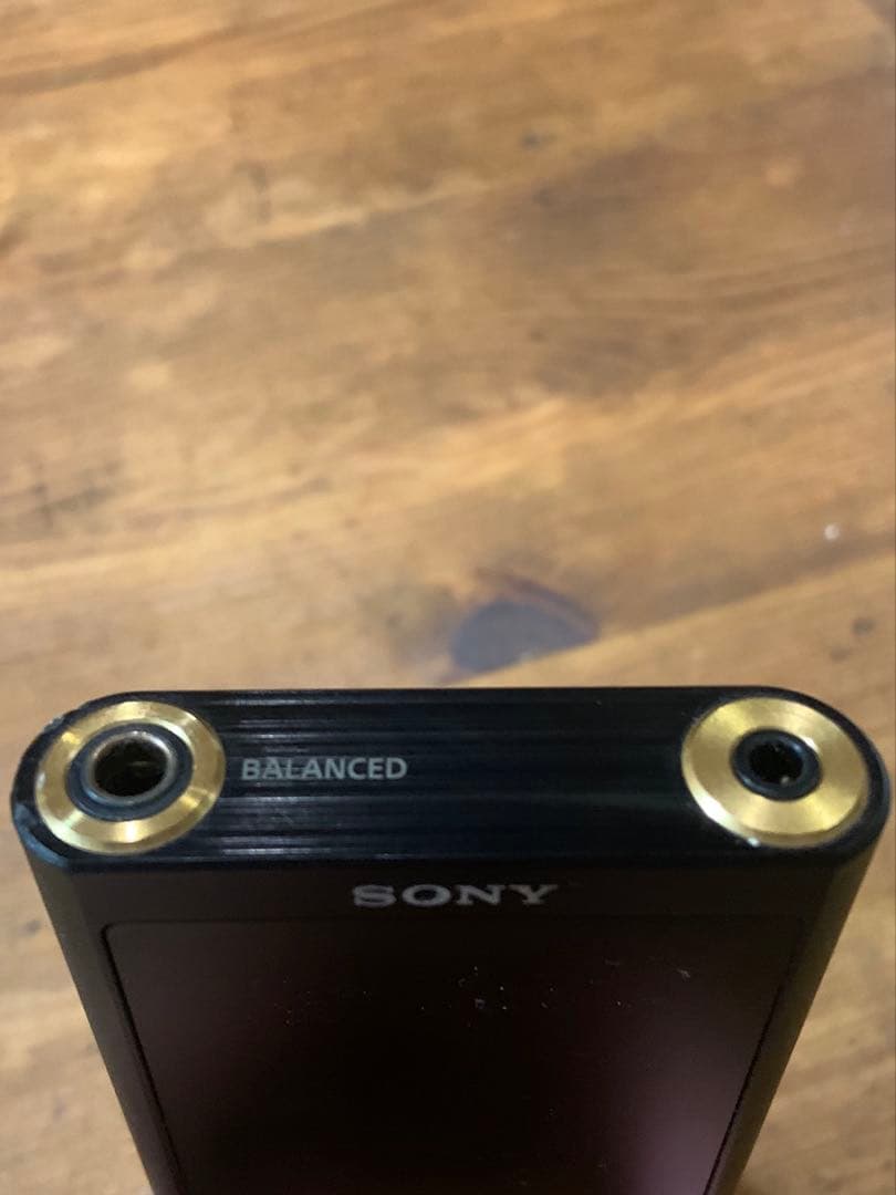 ポータブルプレーヤー SONY walkman NW-ZX300G 128GB