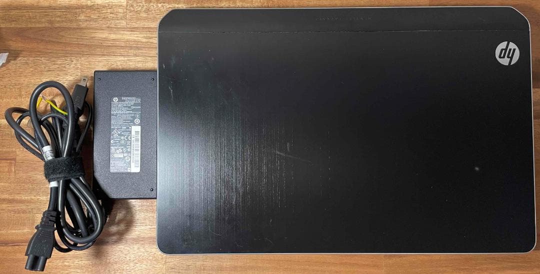 HP ENVY 大画面17.3インチ メモリ12GBSSD240GB 外装難あり