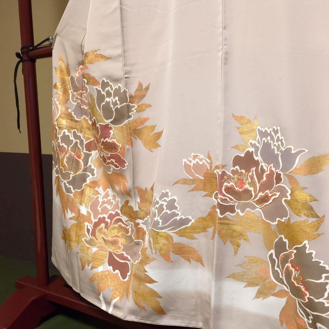 千總謹製！色留袖 ベージュ 花柄