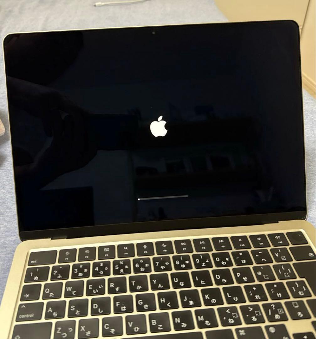 【美品】MacBookAir M2メモリ8GB ストレージ256GB 2022