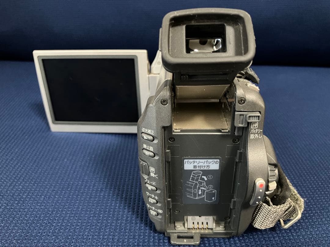 Panasonic パナソニック NV-DS200 デジタルビデオカメラ