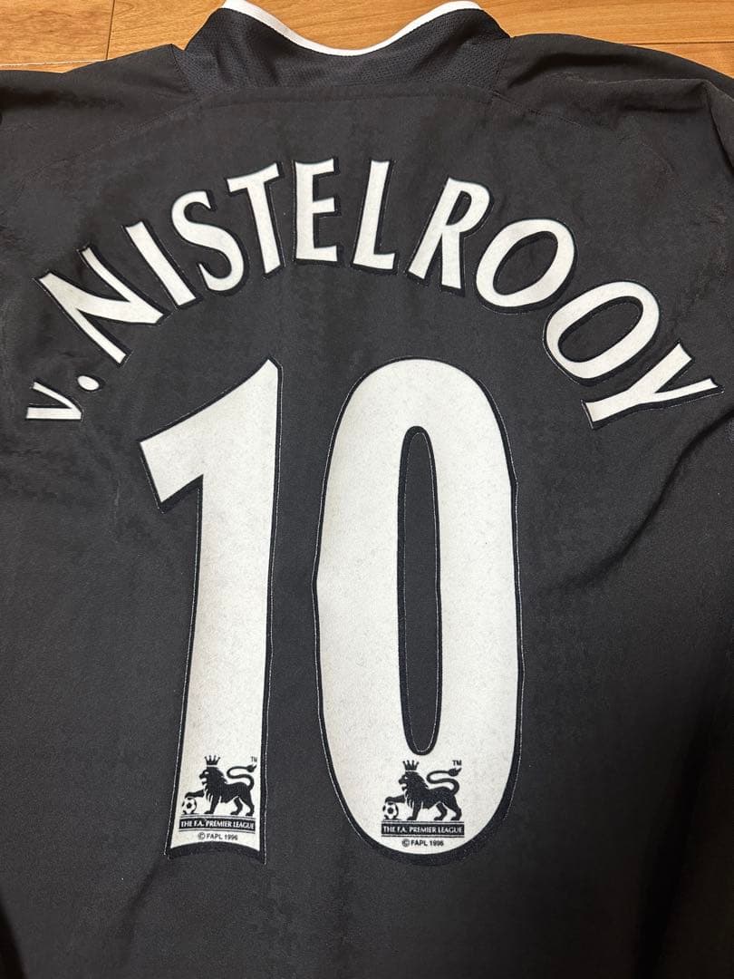 【希少・美品】NIKE マンユ アウェイユニフォーム 長袖 ファンニステルローイ