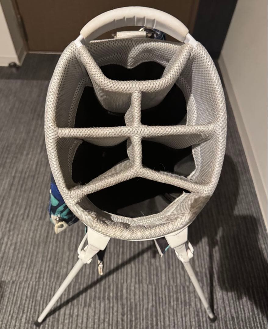 PEARLY GATES ヤシの木柄キャディバッグ