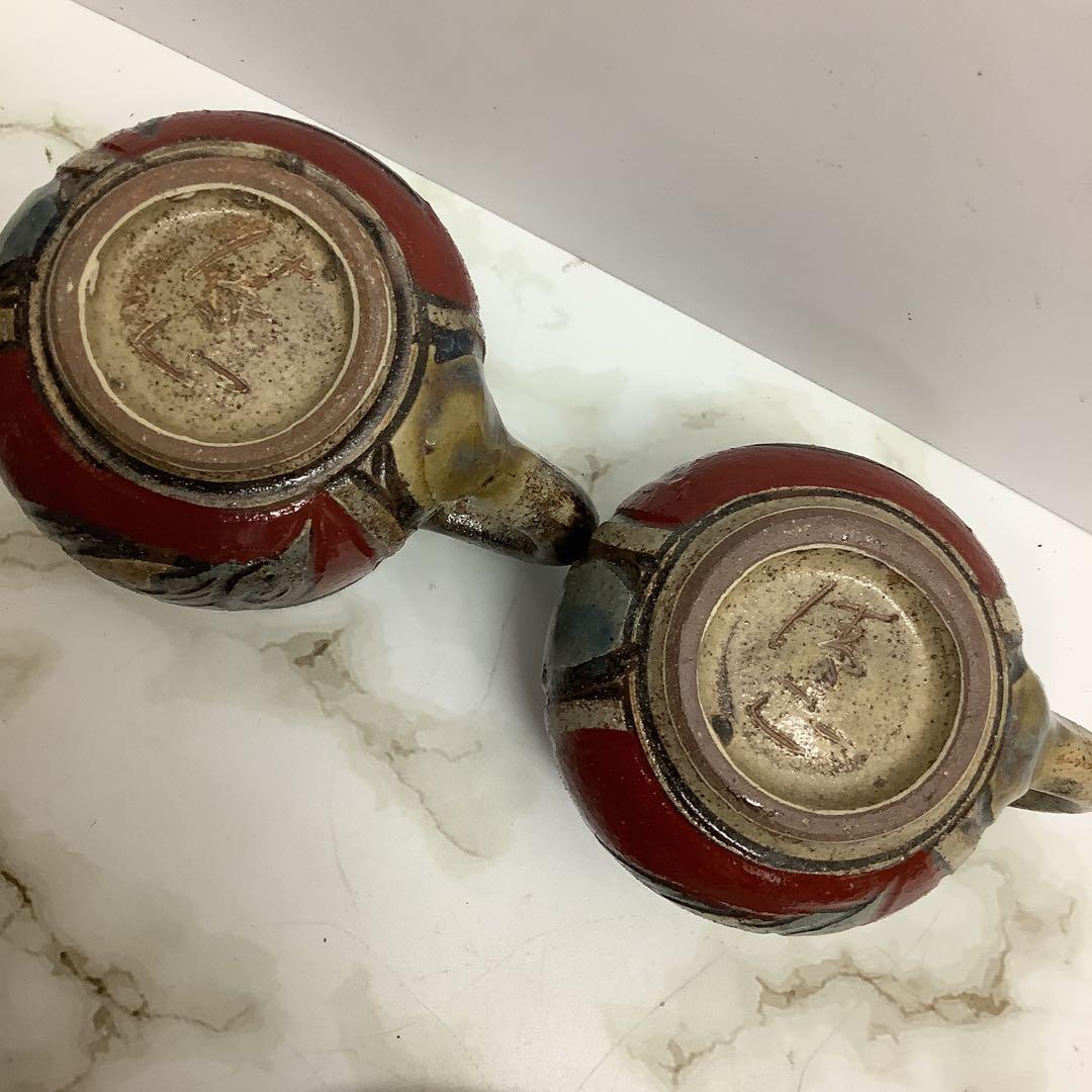 新品　沖縄県壺屋焼　小橋川清正　やちむん　赤絵魚紋　カップ&ソーサー　琉球陶器