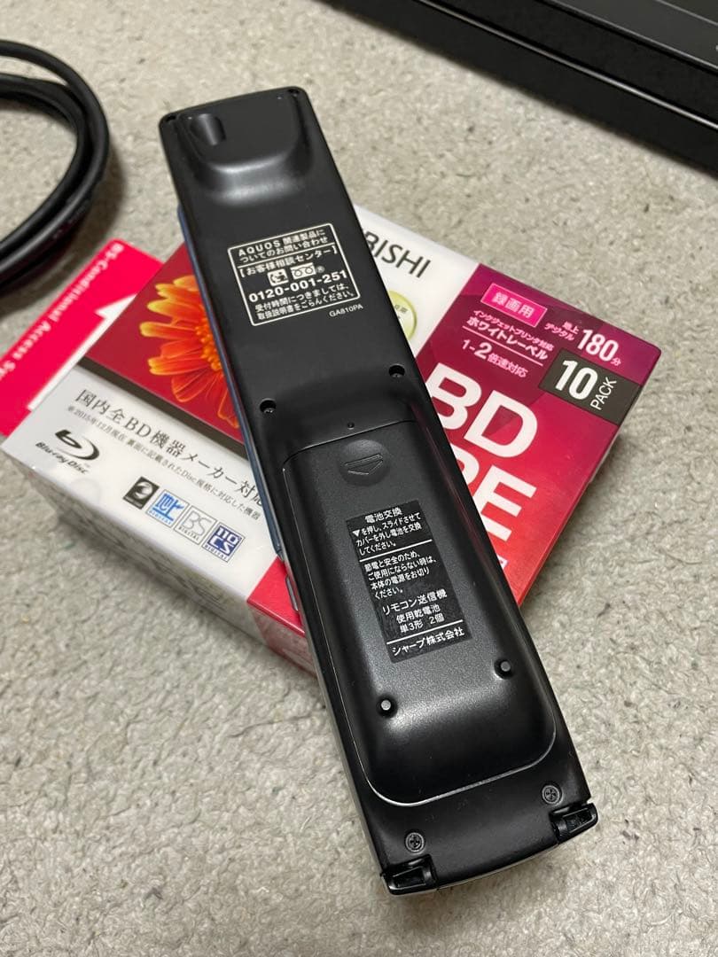 シャープAQUOSブルーレイレコーダー BD-NW1200