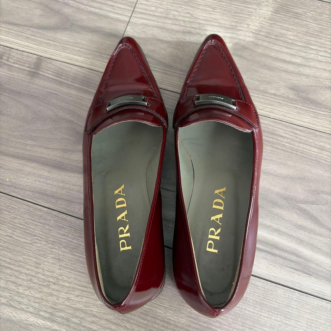 PRADA バーガンディ ローファー　36