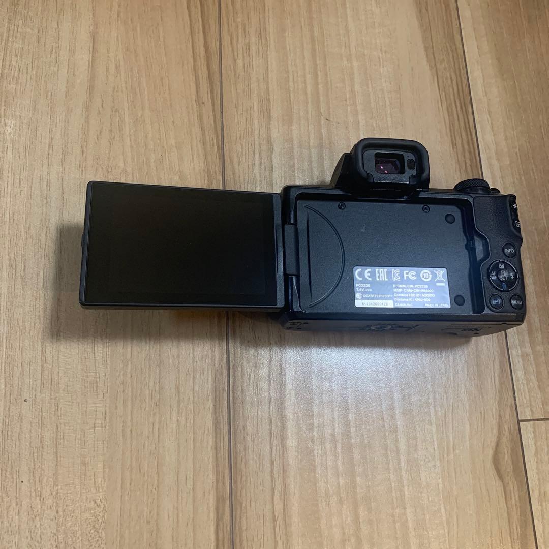 デジタルカメラ Canon EOS kiss M/EF-M 15-45mm 1:3.5-6.3