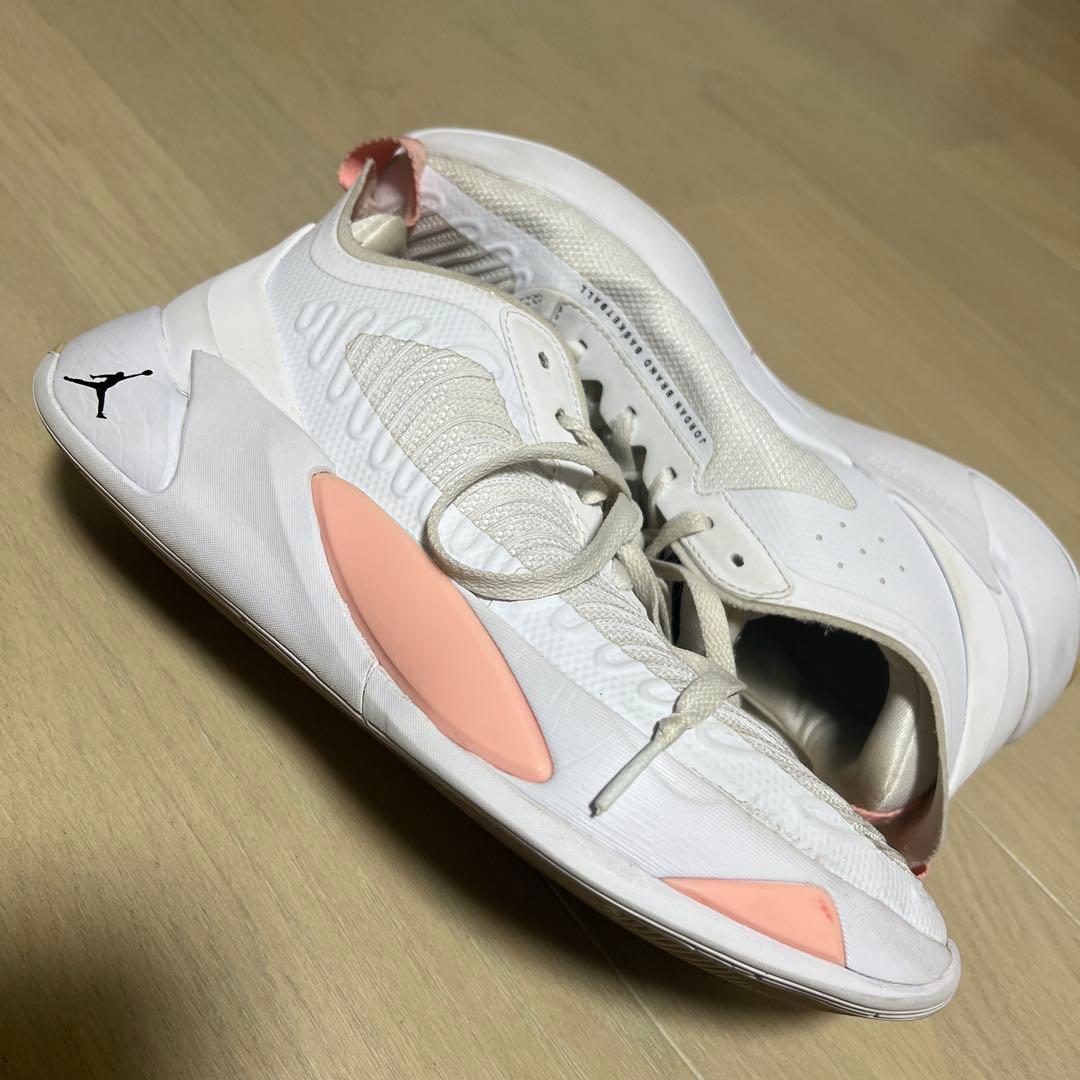 Jordan ルカ　バスケットボールシューズ ホワイト/ピンク‼️値下げしました‼️