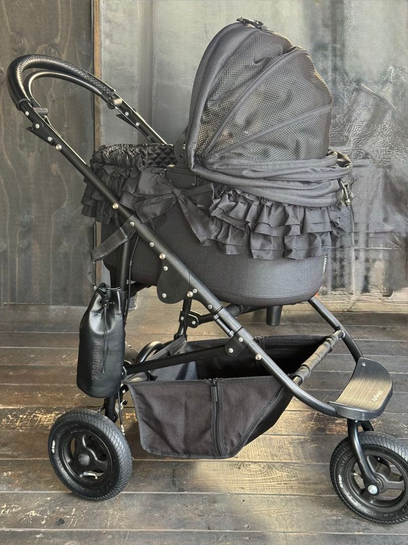 エアバギー　DOME3レギュラー　フリル付き　アースブラック　ペットカート