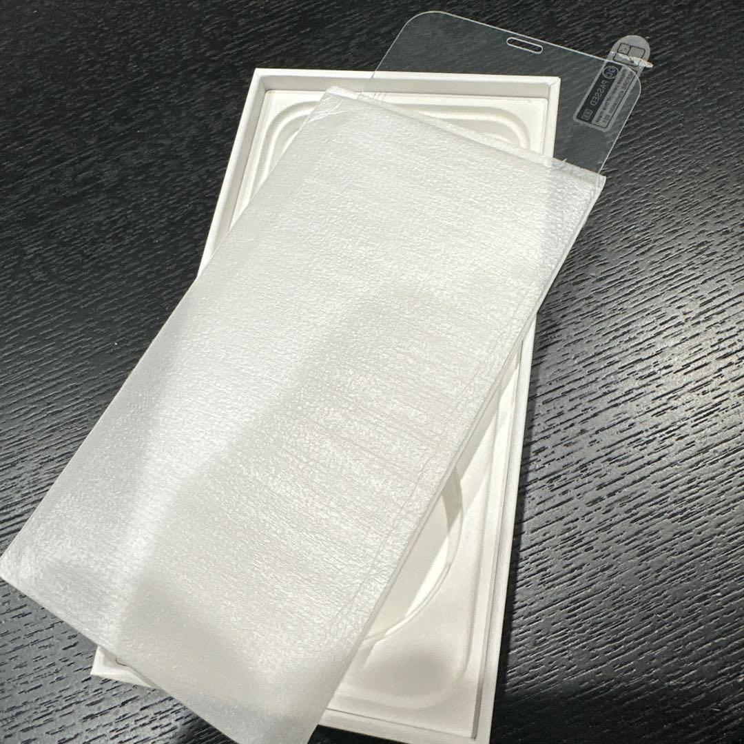 Apple iPhone 12 ホワイト 64GB 本体 充電ケーブル付き