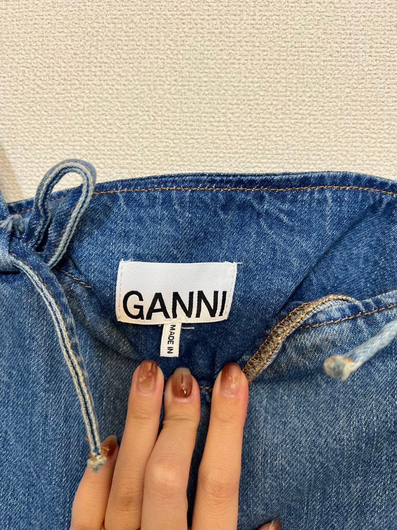 【 GANNI 】デニムフリルキャミソール
