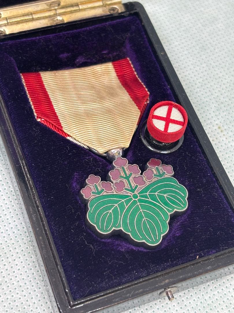 勲章 まとめ売り 現状品