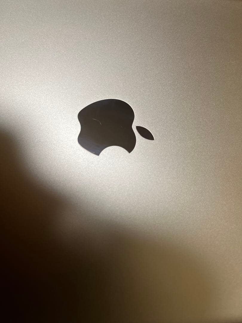 iPad 第8世代 128G wi-fiモデル ゴールド