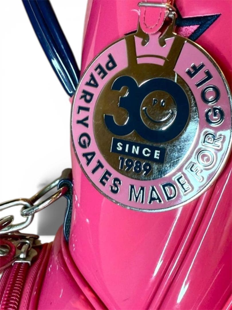 【極美品】30周年限定モデル PEARLY GATES キャディバッ グ