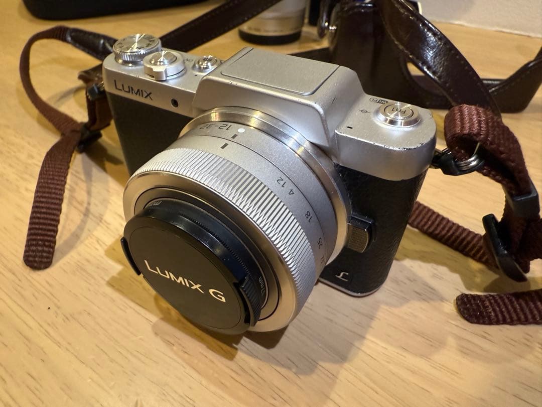 LUMIX dmc-gf7w Panasonic ミラーレス 写真Wi-Fi送信