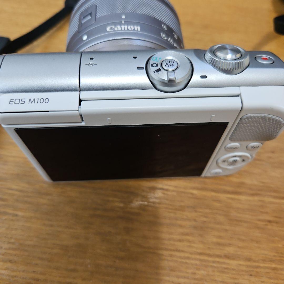 Canon EOSM100 ダブルレンズキット ホワイト