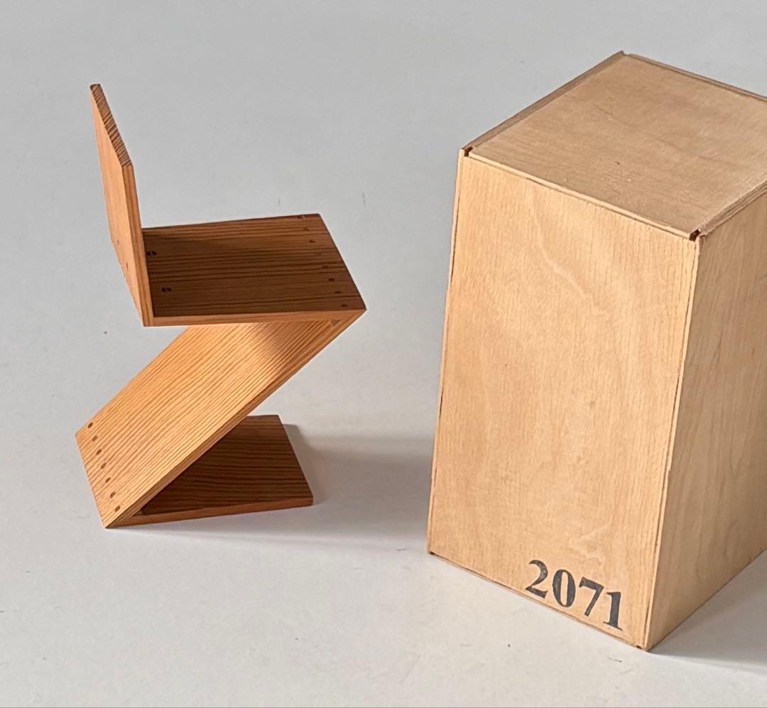 vitra ヴィトラ ミニチュア ジグザグチェア Zig Zag Stoel