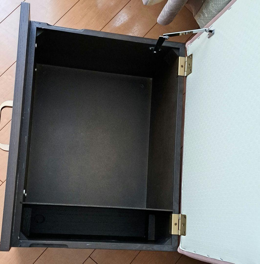 IDC大塚家具　ダークブラウン 木製ドレッサー ガラス天板 引き出し付き　三面鏡