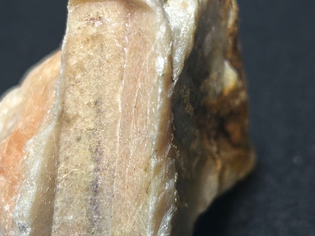 希少　燐灰石/アパタイト/バイカラーアパタイト母岩付き原石