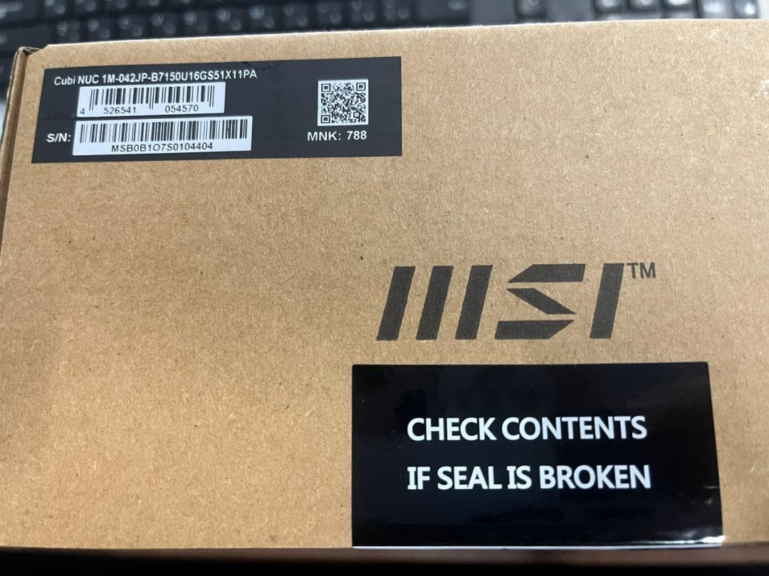 MSI（エムエスアイ） デスクトップパソコン　　黒