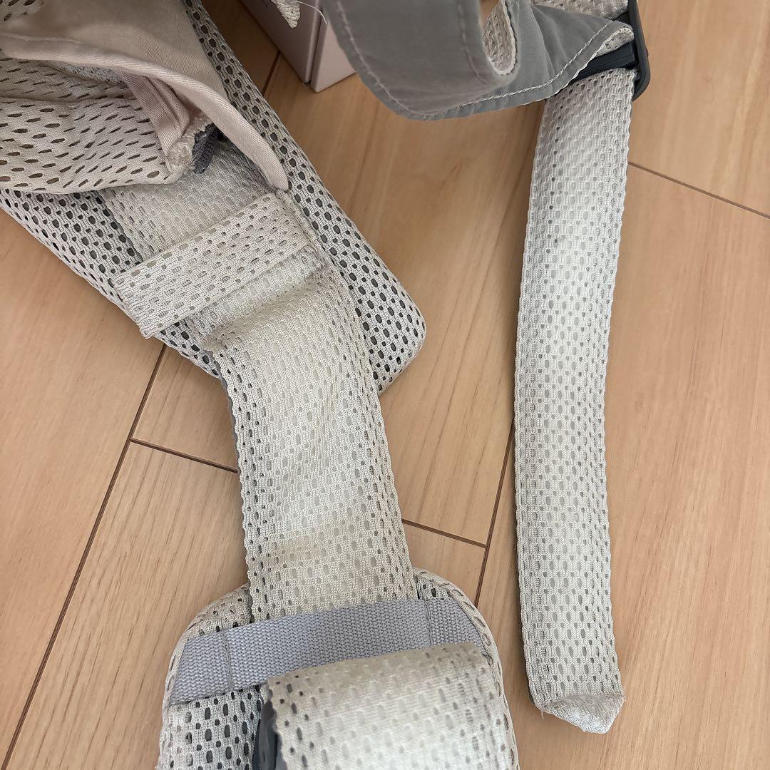 【専用】ベビージョルン　ベビーキャリア　ハーモニー　抱っこ紐　クリーム　4way