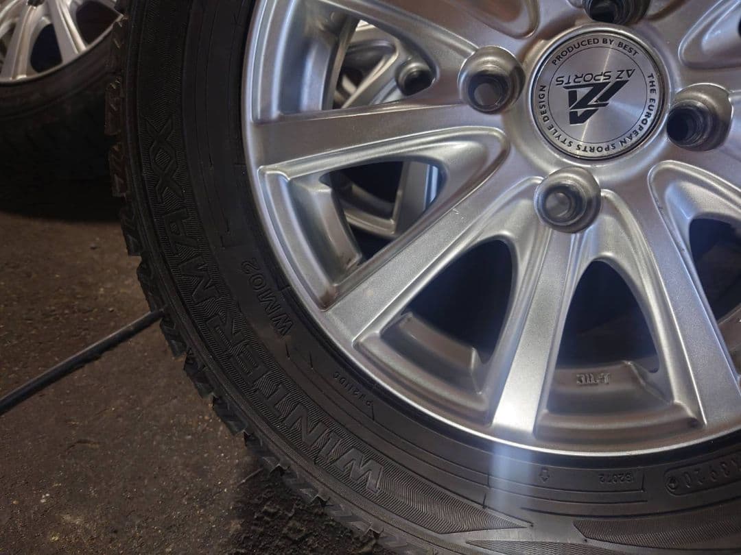 ②スタットレスタイヤ…AZ SPORTS 13インチ ホイールセット