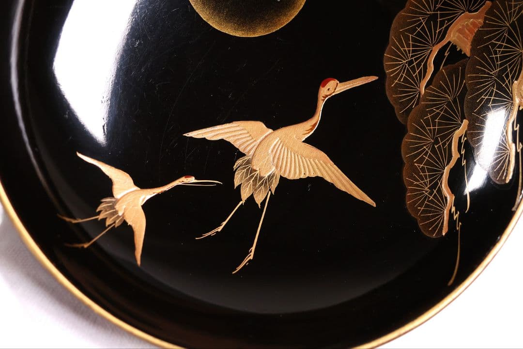 【CM376】大正期 月と松 飛翔鶴 金蒔絵 欅地溜塗 黒塗 椀二客 木製漆器