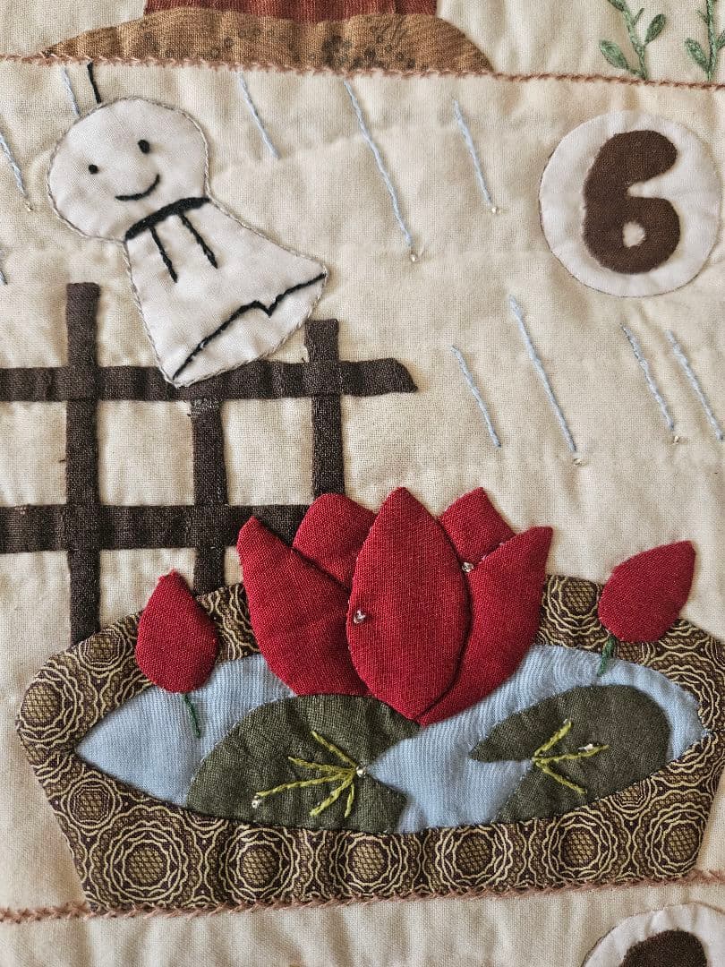 ✨1年間のカレンダー✨パッチワークタペストリー