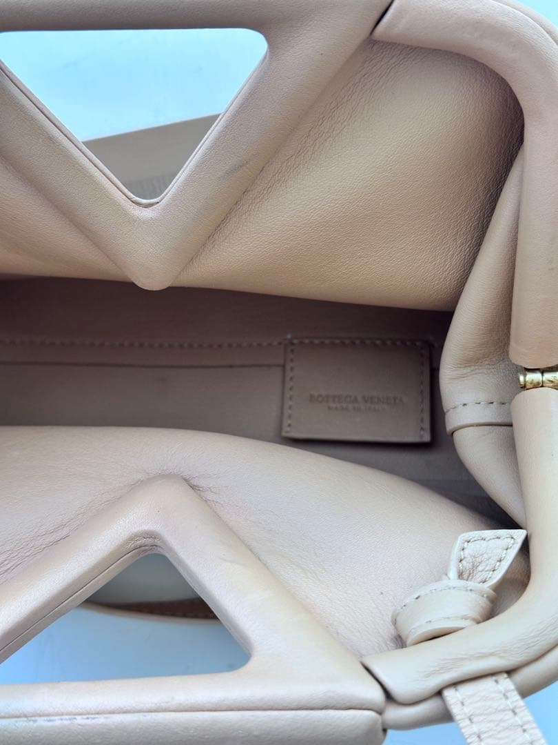 BOTTEGA VENETA レザー ショルダーバッグ ベージュ系