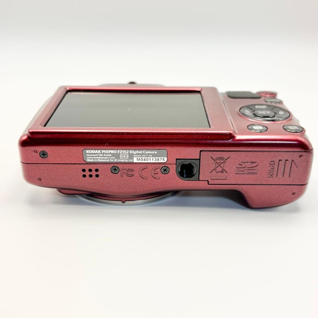 美品　Kodak コダック　PIXPRO fz152 レッド デジタルカメラ