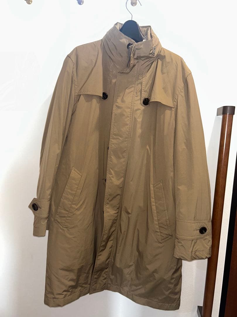 ベージュ スタンドカラーコート チェック裏地